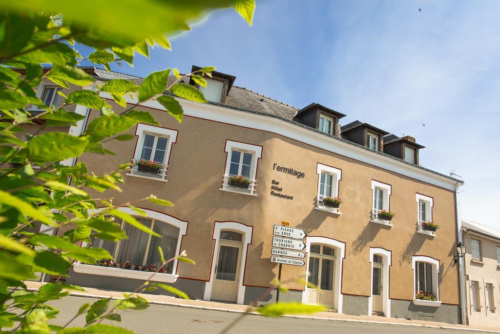 Logis L'Ermitage Hotel & Restaurant Saulges Eksteriør billede